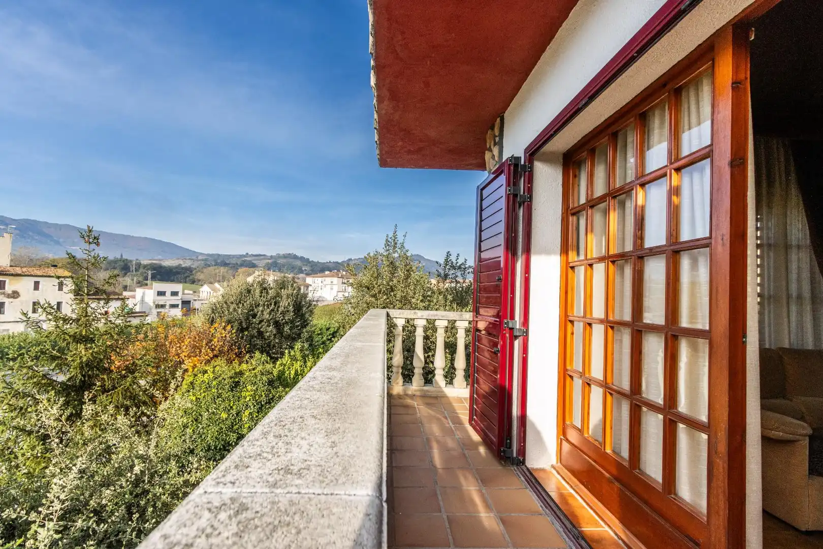 Vista exterior de Casa o xalet en venda en Les Masies de Voltregà amb Calefacció, Jardí privat i Terrassa