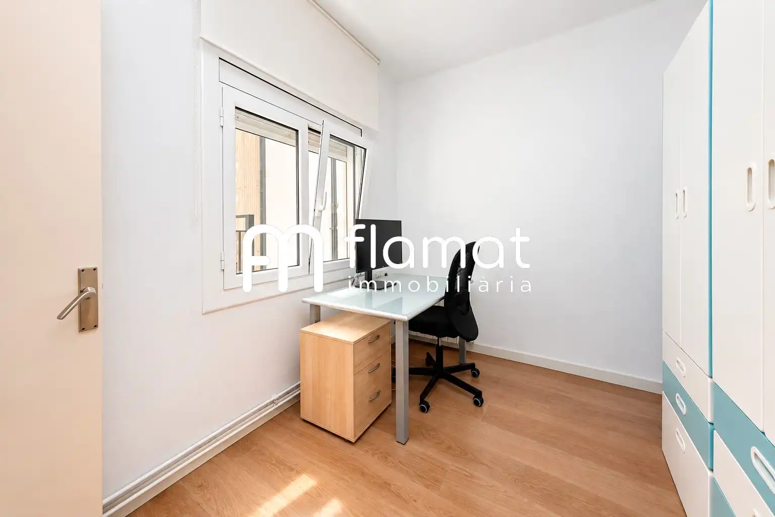 Flat with terrace for sale in Carrer de València, imagen 8