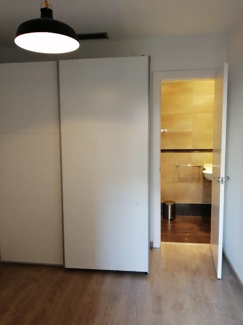 Piso en venta en Barcelona con Aire acondicionado, Horno y Balcón