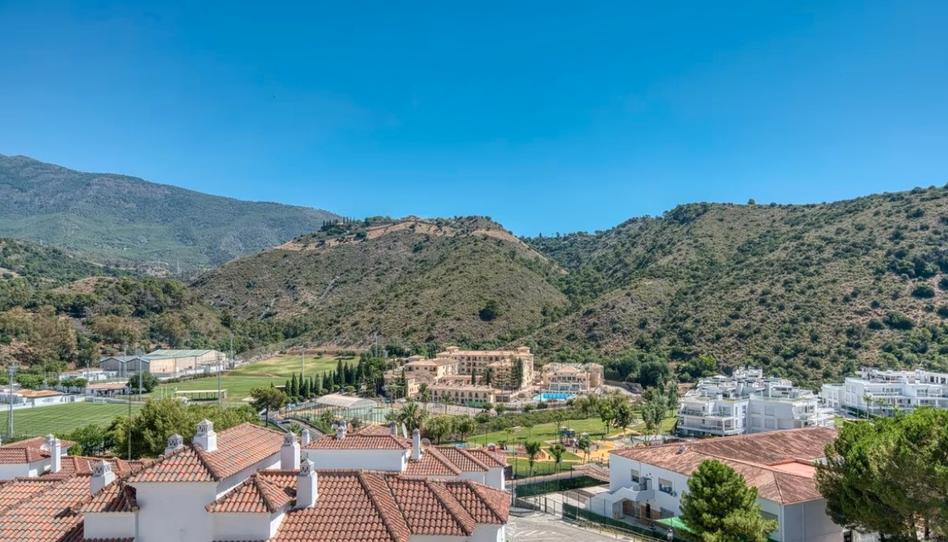 Foto 1 de Casa adosada en venda a Calle Los Castaños, 1d, Benahavís pueblo, Málaga