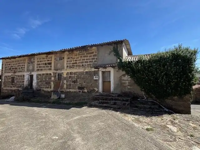 Vista exterior de Finca rústica en venta en Villardeciervos con Jardín privado