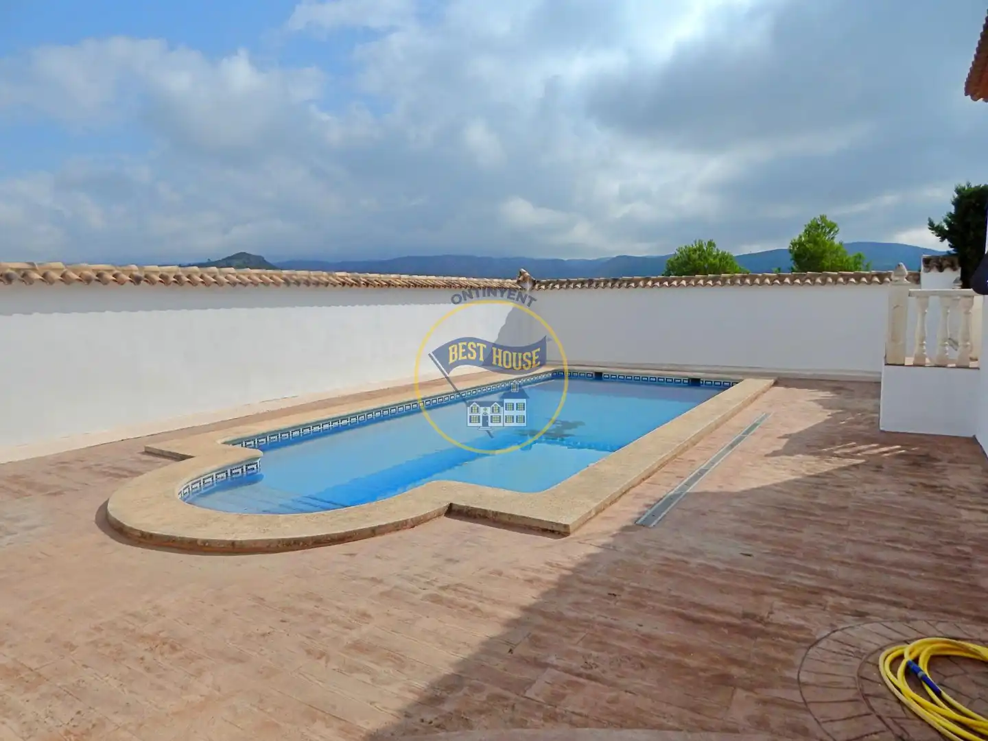 Piscina de Casa o chalet en venta en Llutxent con Calefacción, Jardín privado y Trastero