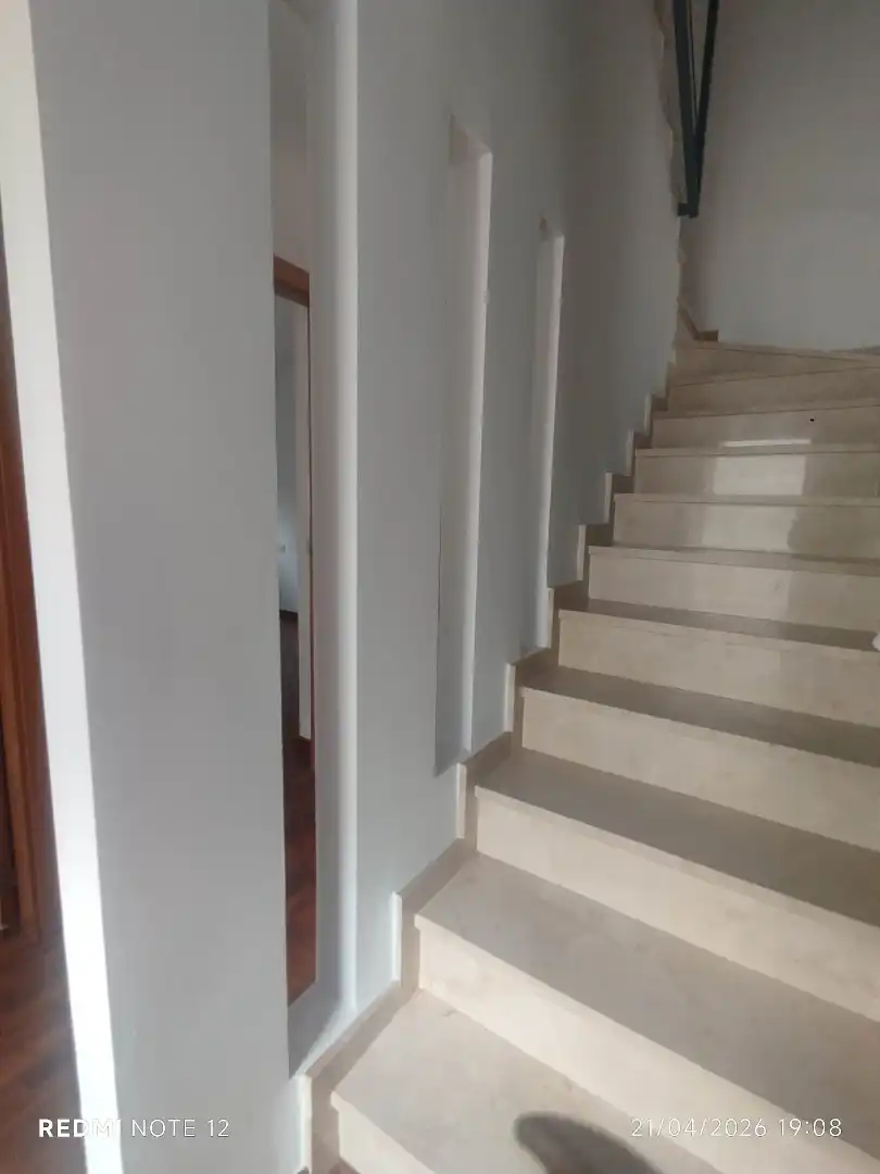 Casa adosada en venda en Villanueva del Ariscal amb Aire condicionat, Calefacció i Jardí privat