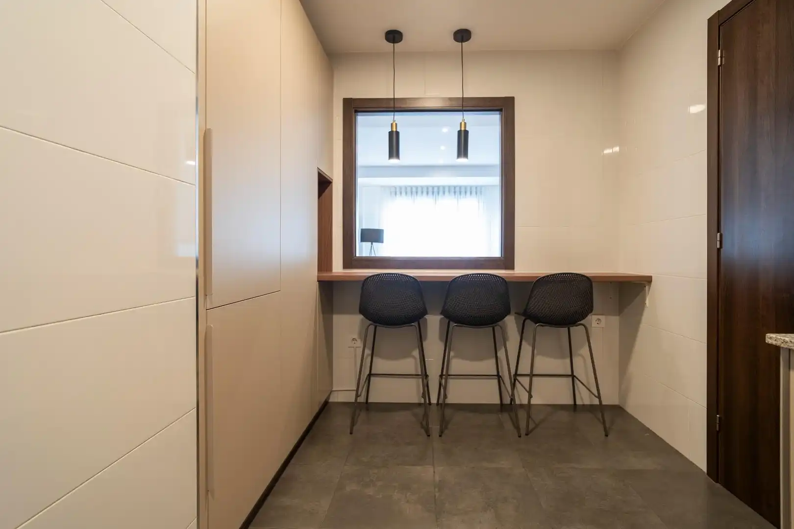 Kitchen of Flat for rent in Valencia  with Air Conditioner, Heating and Furnished