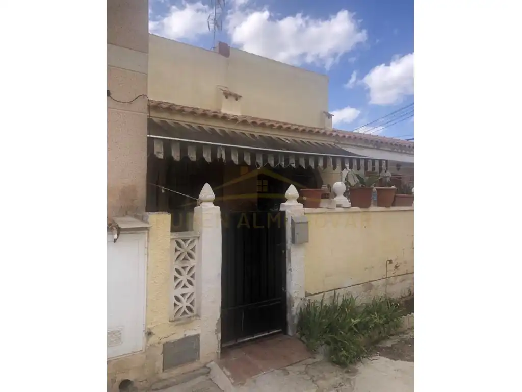 Bungalow en venta en Calle Parque Duero 124, imagen 2
