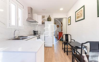 Kitchen of Flat to rent in  Barcelona Capital  with Air Conditioner, Heating and Terrace