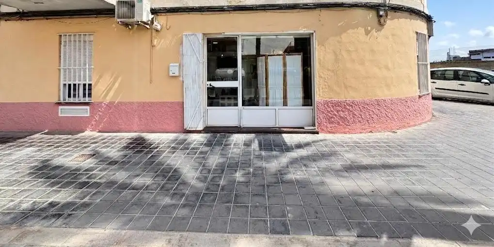 Außenansicht von Erdgeschoss zum Verkauf in Moncada