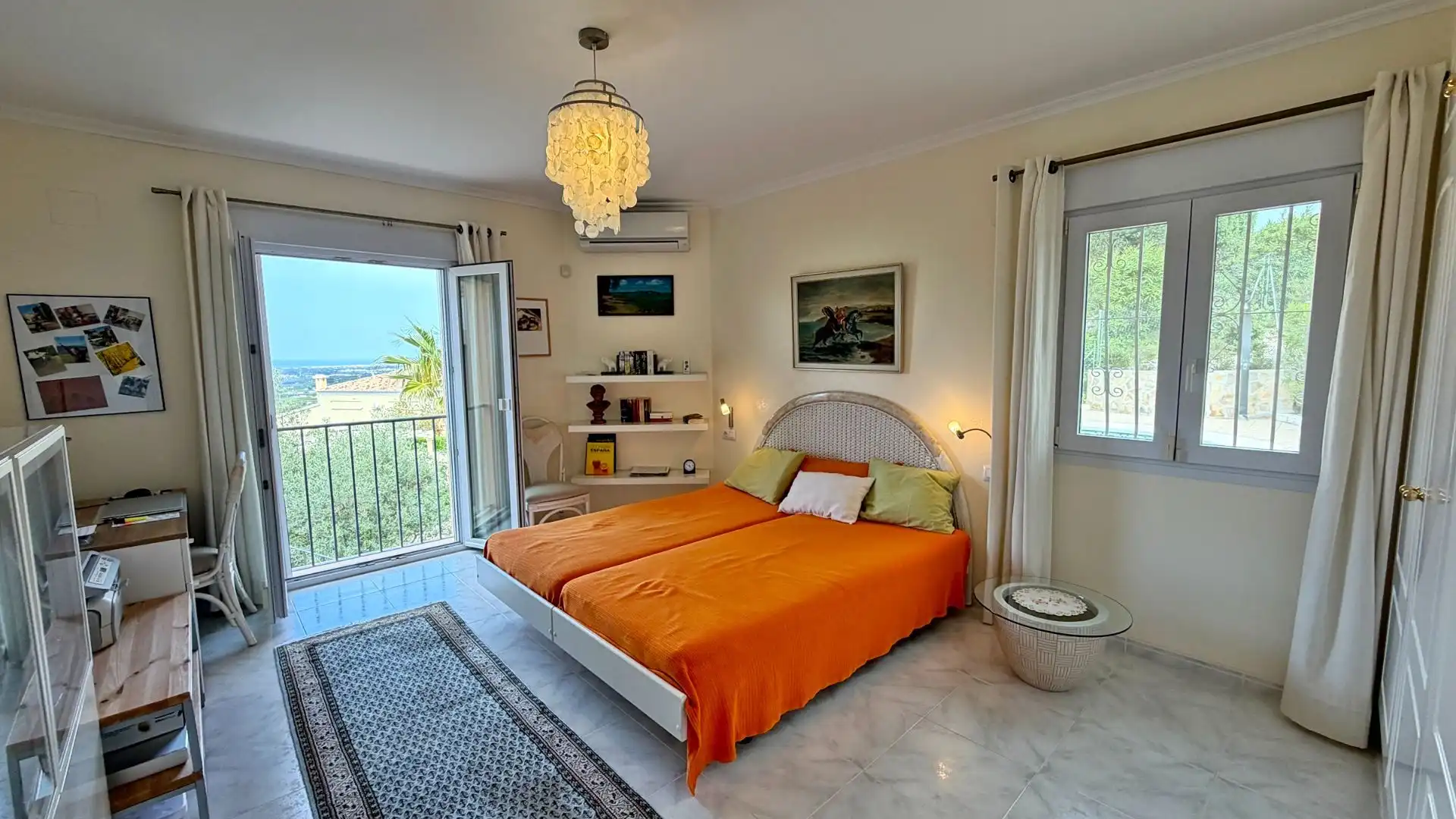 Habitación de Casa o chalet en venta en Orba con Aire acondicionado, Calefacción y Jardín privado