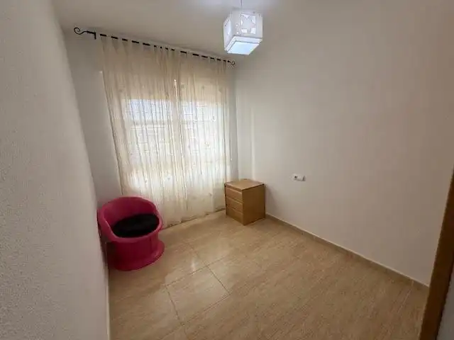 Apartamento de alquiler en Juan de Borbón
