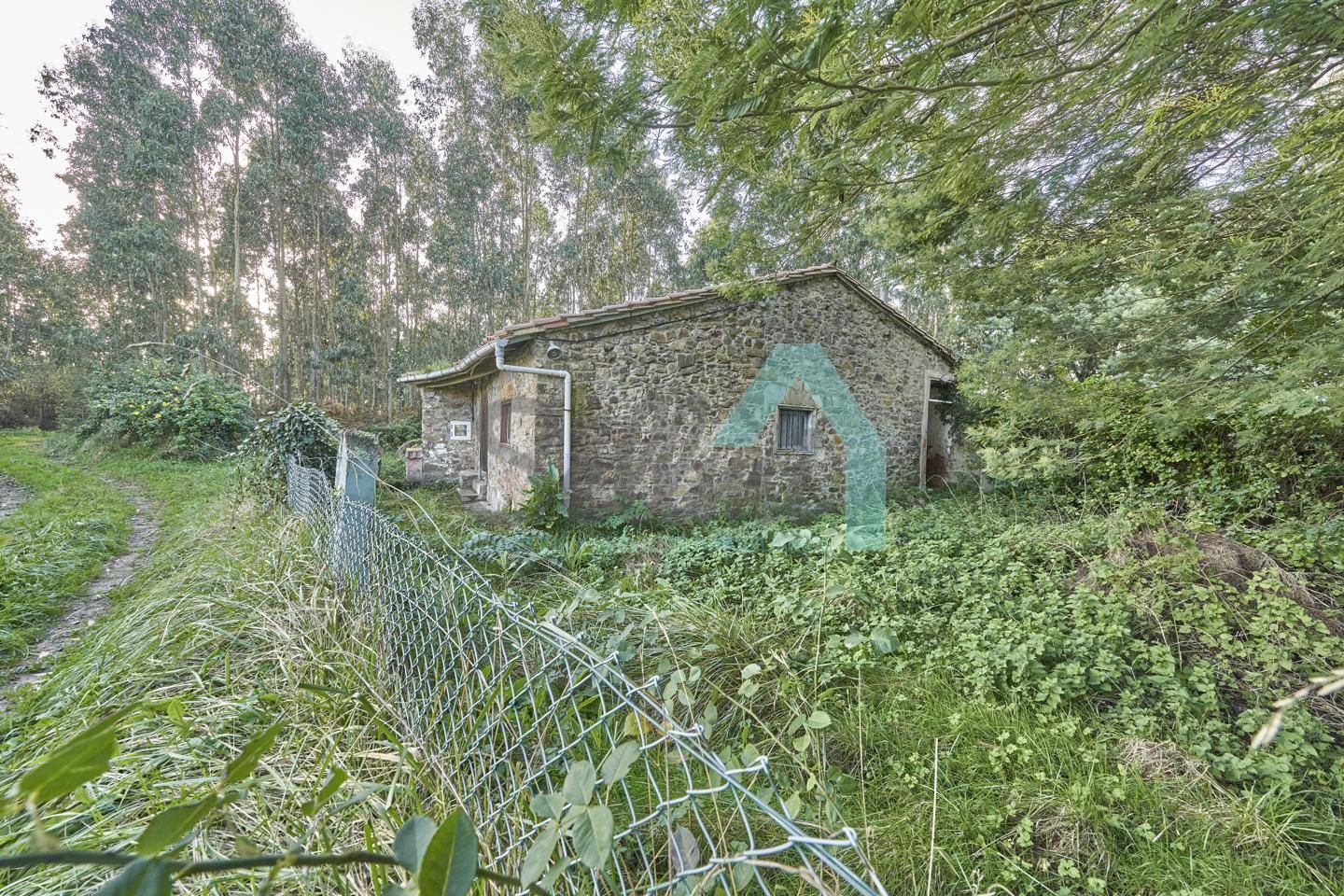 Casa o xalet en venda en Soto del Barco amb Jardí privat