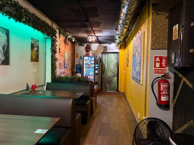 Local comercial en Venta en Calle de Sicília en Sagrada Família