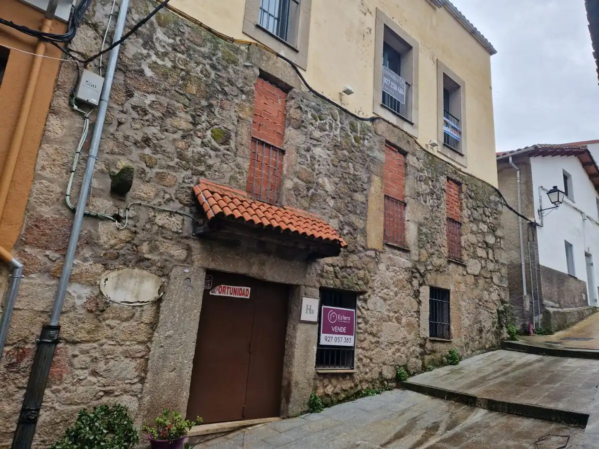 Immobles singulars amb ascensor en venda a Baños de Montemayor, imagen 2