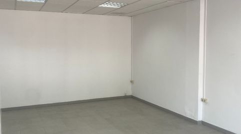 Foto 4 von Geschaftsraum zur Miete in Rúa de Brión, 19, Castiñeiriño - Cruceiro de Sar, Santiago de Compostela