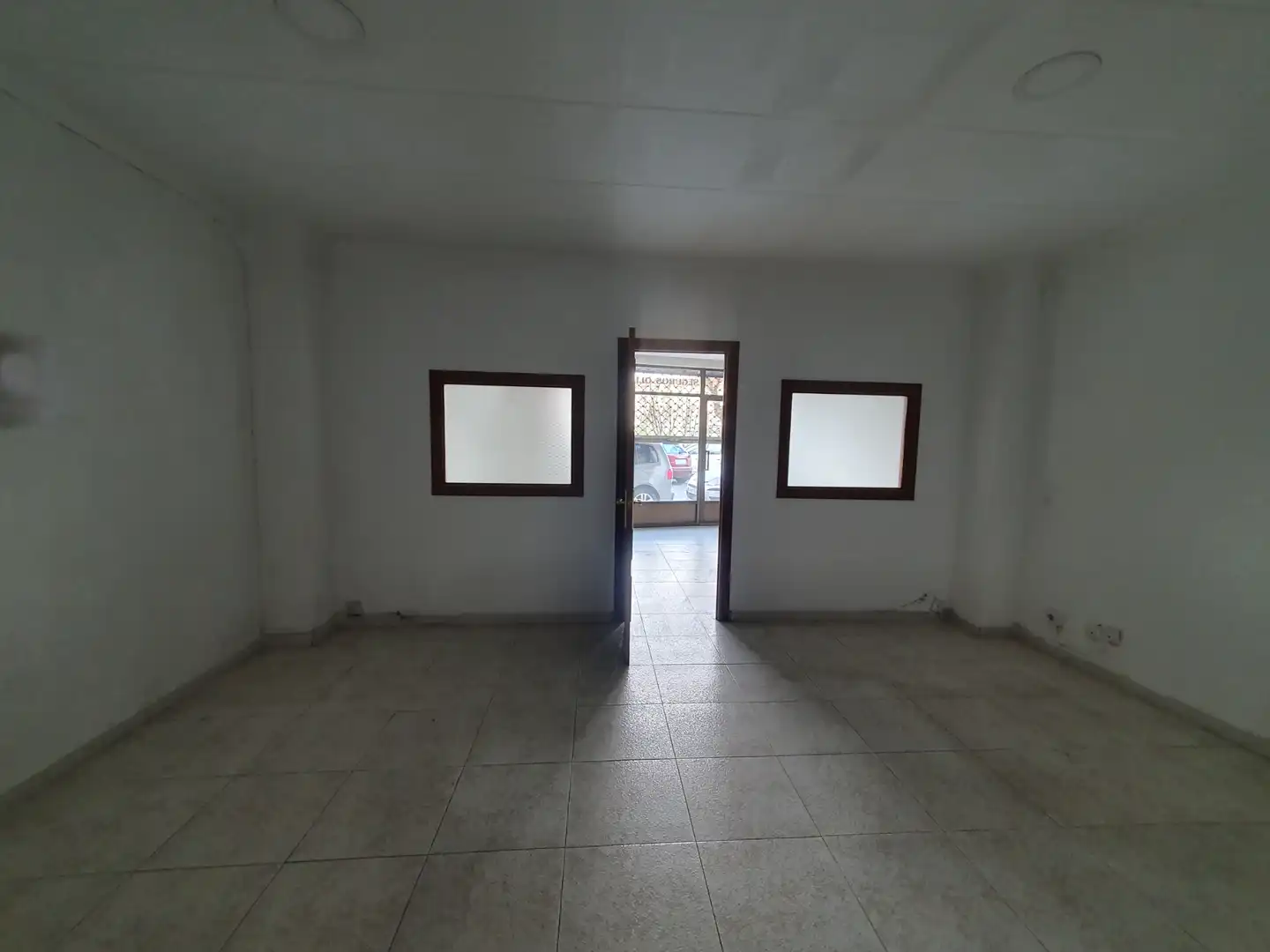 Business premises to rent in Calle Enrique Casas Vila 4, imagen 3