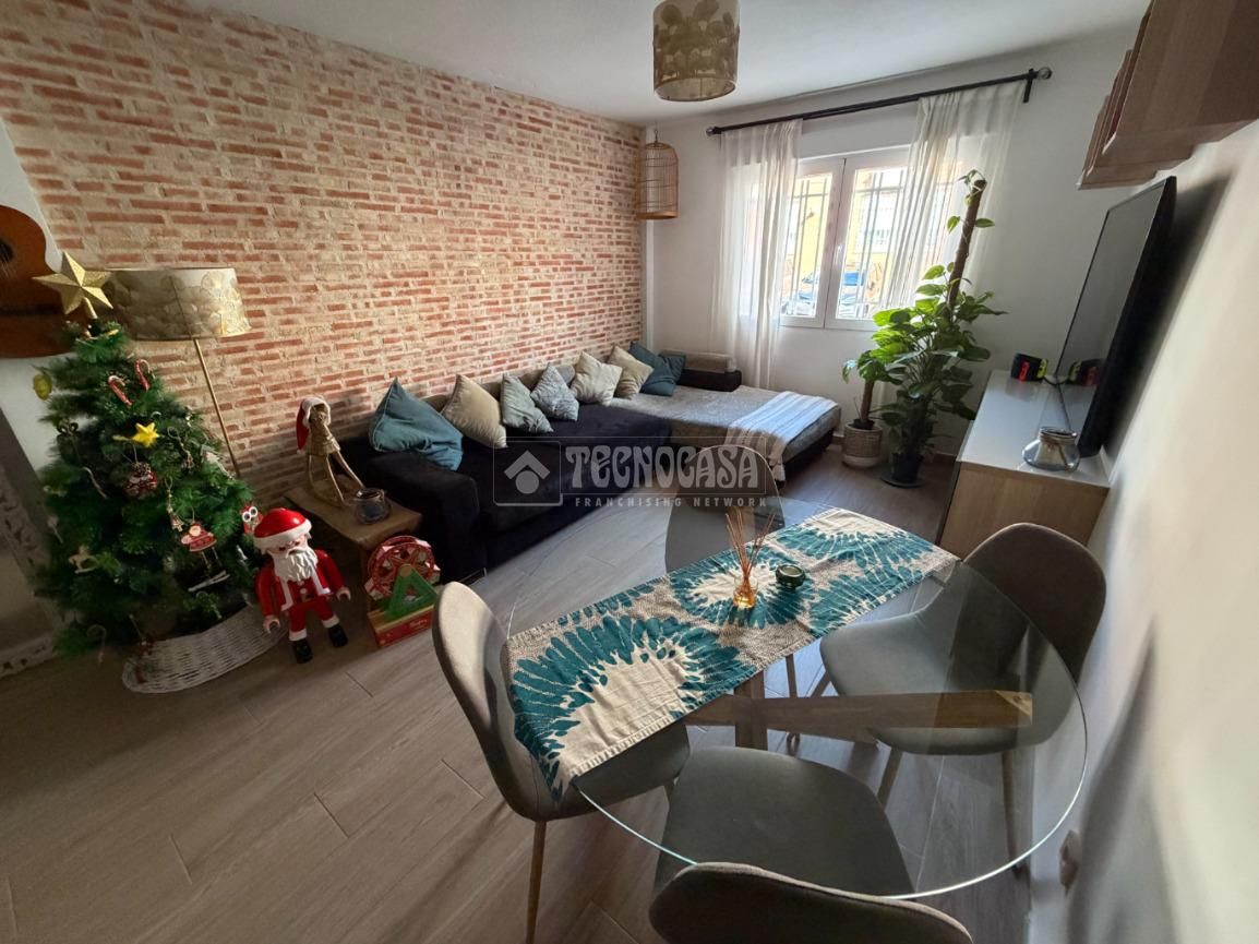 Living room of Flat for sale in Meco  with Heating