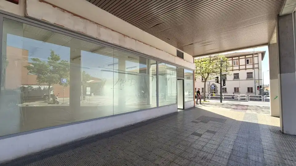 Local en venda en  Pamplona / Iruña
