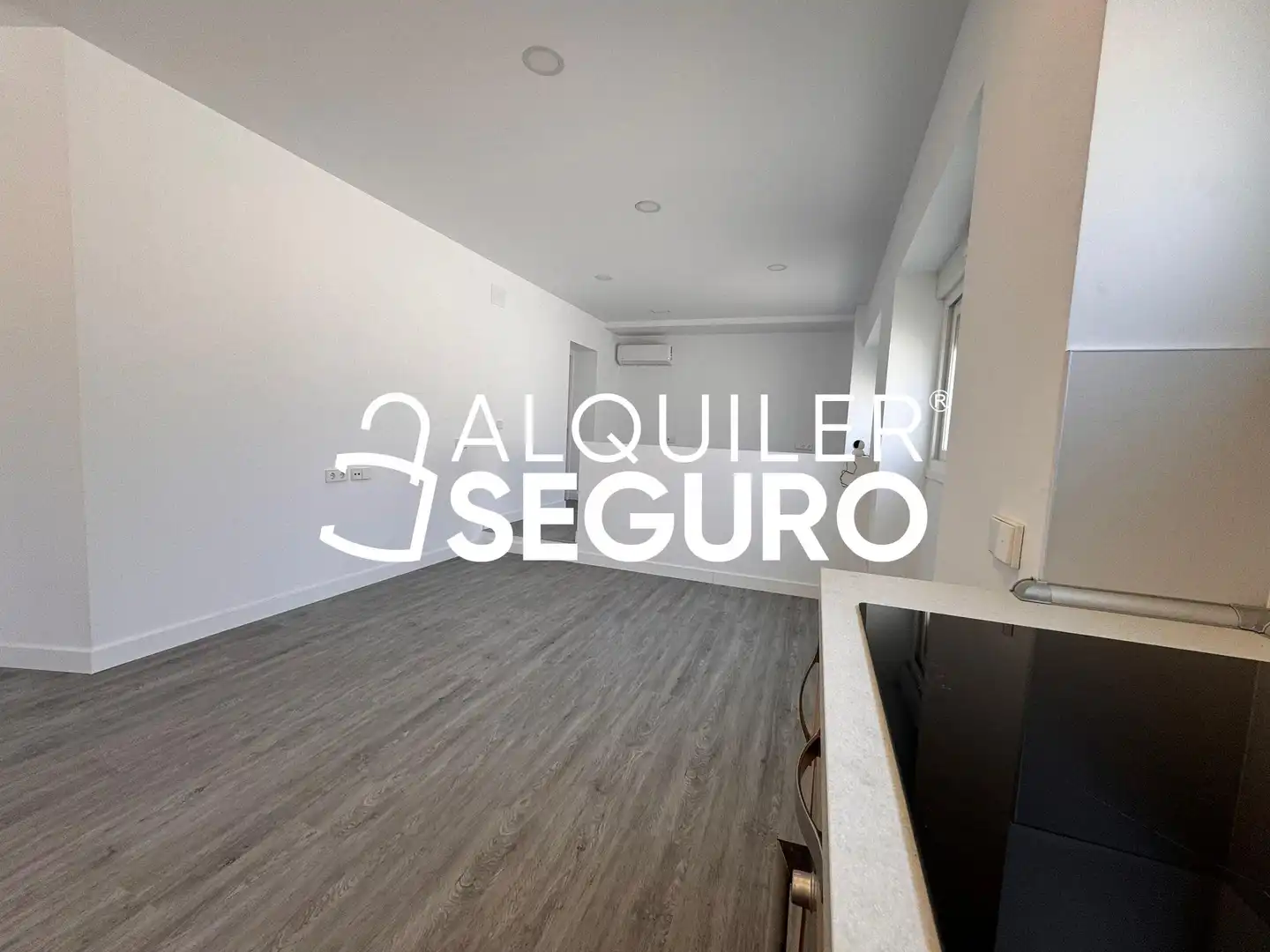 Estudio de alquiler en Juan Zofio, Almendrales