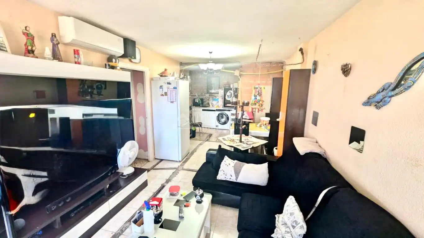 Living room of Flat for sale in Fuenlabrada  with Air Conditioner and Heating