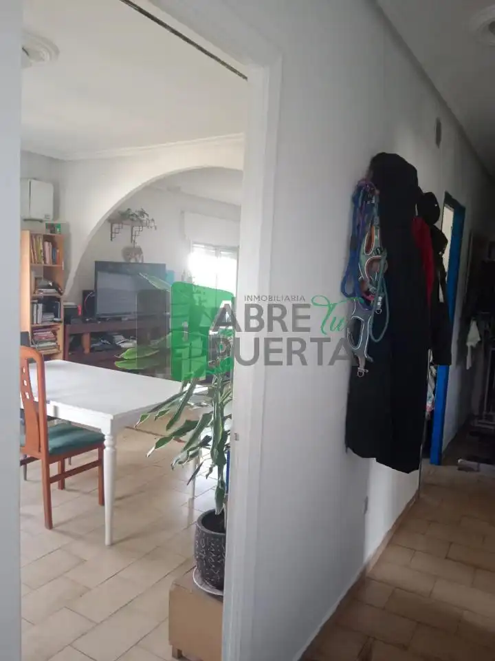 Casa o chalet en venta en Leiro con Calefacción, Jardín privado y Parquet