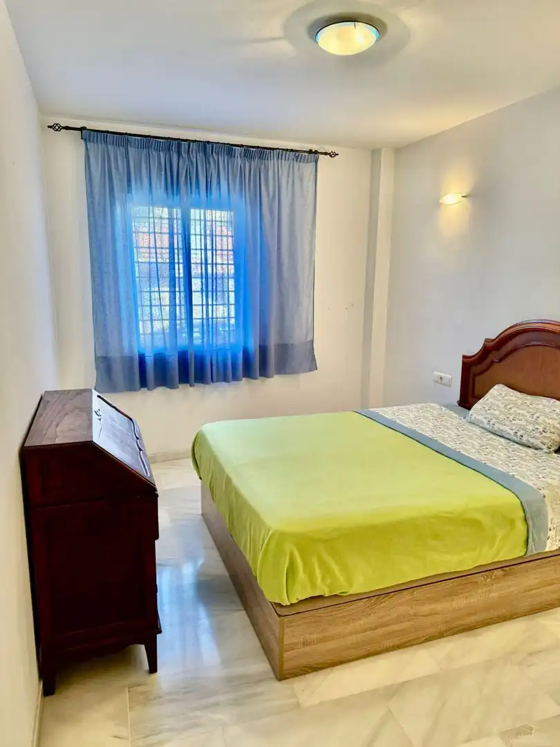 Bedroom of Apartments for sale in Málaga