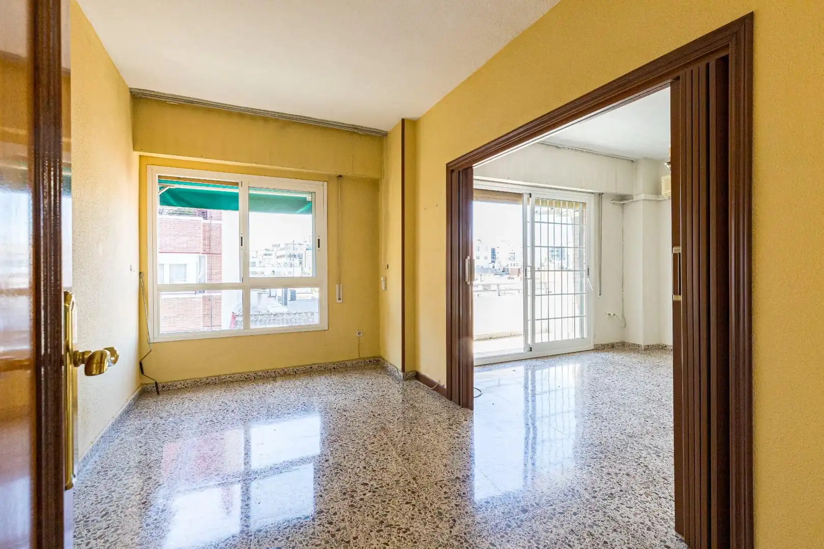 Piso en venta en Murcia con Terraza y Balcón