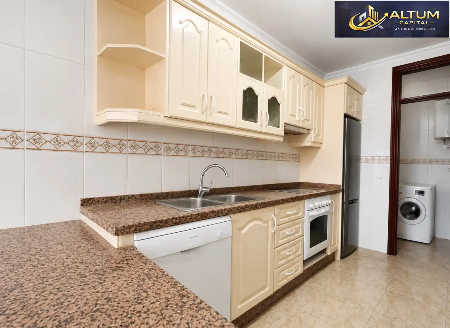 Cocina de Piso en venta en Arona con Trastero, Amueblado y Lavadora