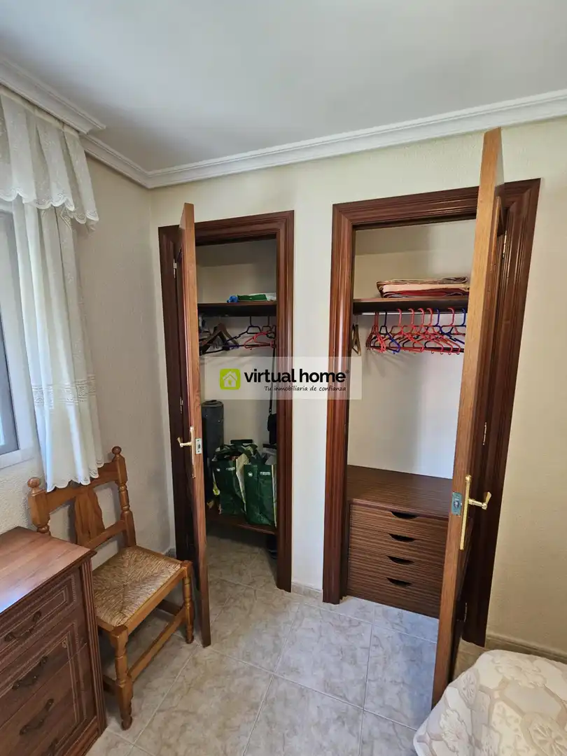 Bedroom of Flat for sale in Benidorm  with Air Conditioner, Terrace and Furnished