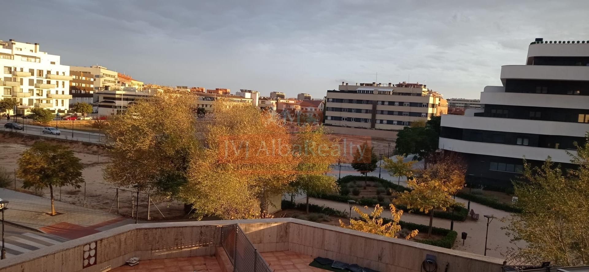 Vista exterior de Pis de lloguer en  Albacete Capital amb Aire condicionat