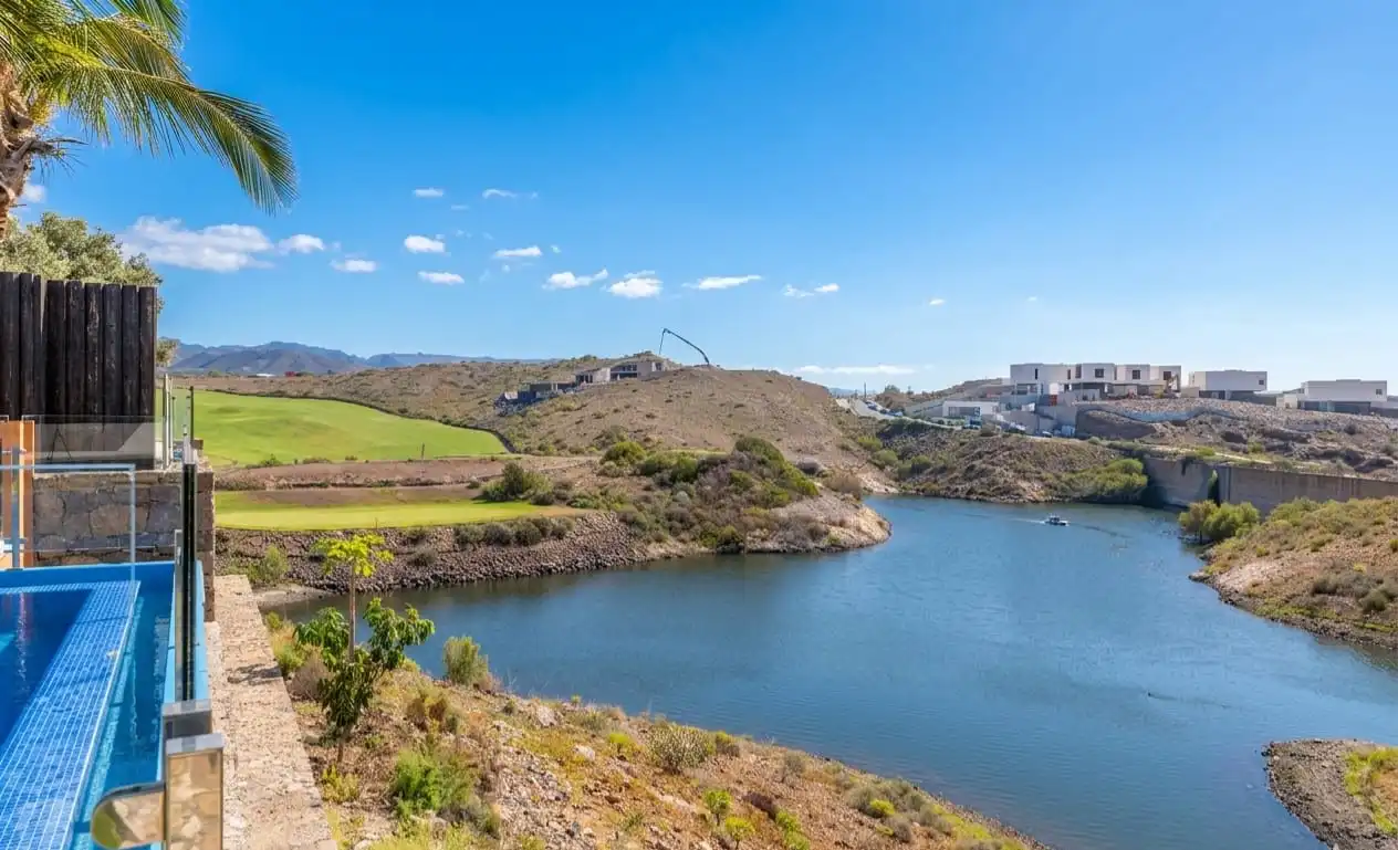 Casa o xalet en venda en San Bartolomé de Tirajana amb Aire condicionat, Jardí privat i Terrassa