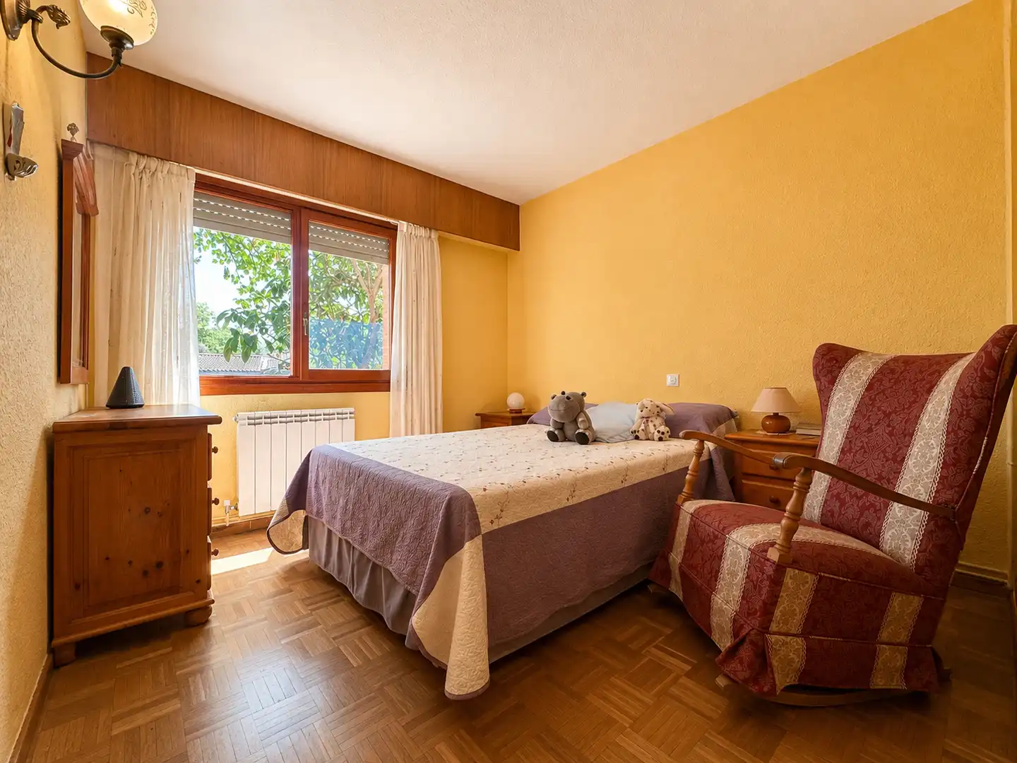 Terraced house with garden for sale in Calle Zarrazin 7, imagen 9