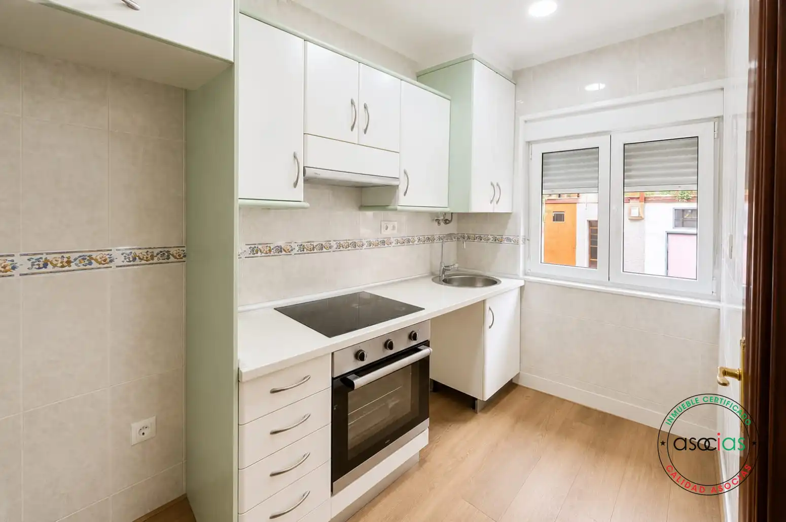 Kitchen of Flat for sale in Gijón   with Heating and Private garden