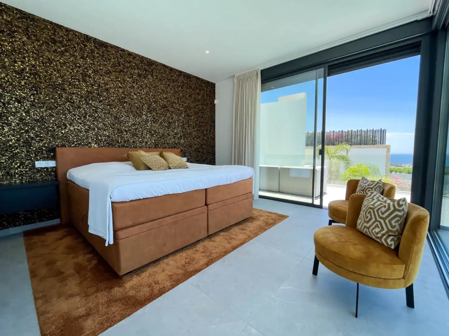 Schlafzimmer von Haus oder Chalet zum Verkauf in Benissa mit Klimaanlage, Heizung und Privatgarten