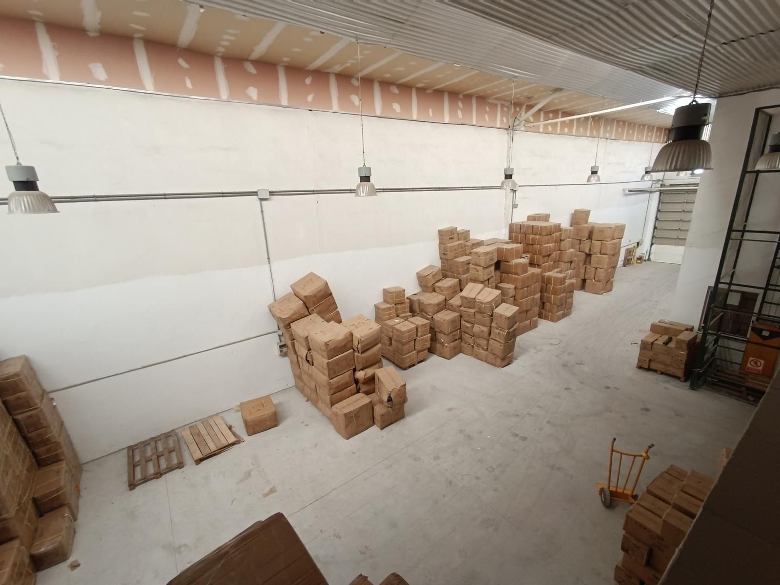 Nave industrial de alquiler en Calle gerald brenan, Churriana - El Pizarrillo - La Noria-Guadalsol, Churriana