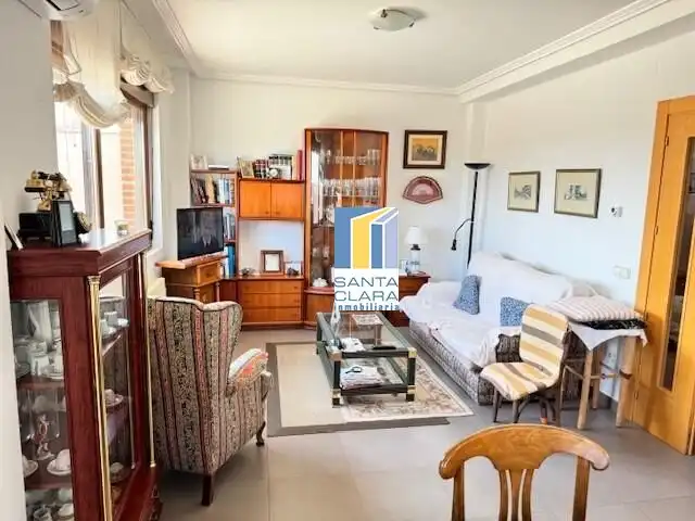 Sala d'estar de Casa o xalet en venda en Moraleja del Vino amb Aire condicionat, Calefacció i Jardí privat