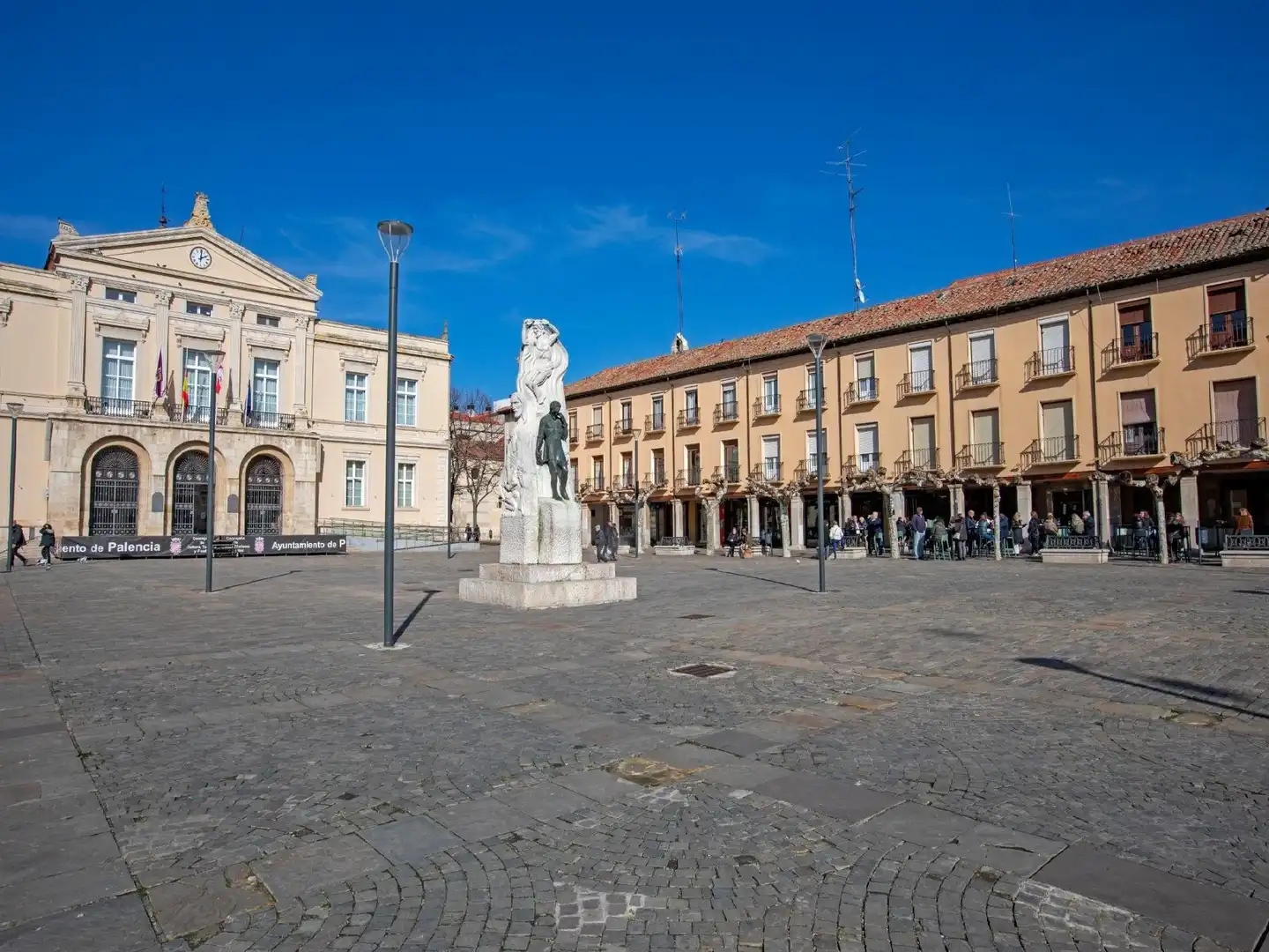 Vista exterior de Piso en venta en Palencia
