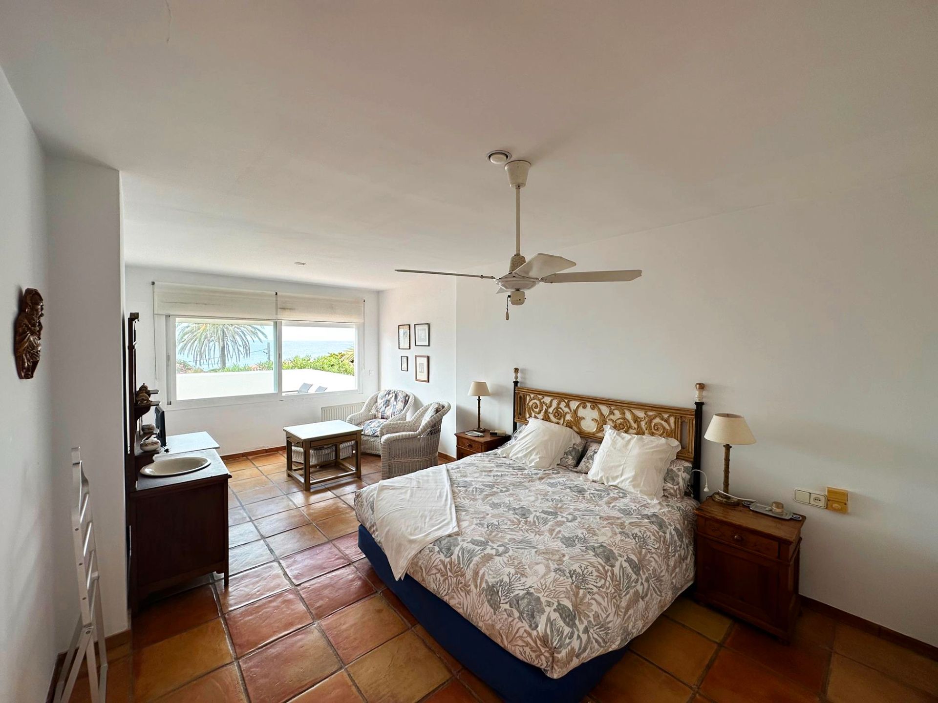 Dormitori de Casa o xalet en venda en Marbella amb Aire condicionat, Calefacció i Jardí privat