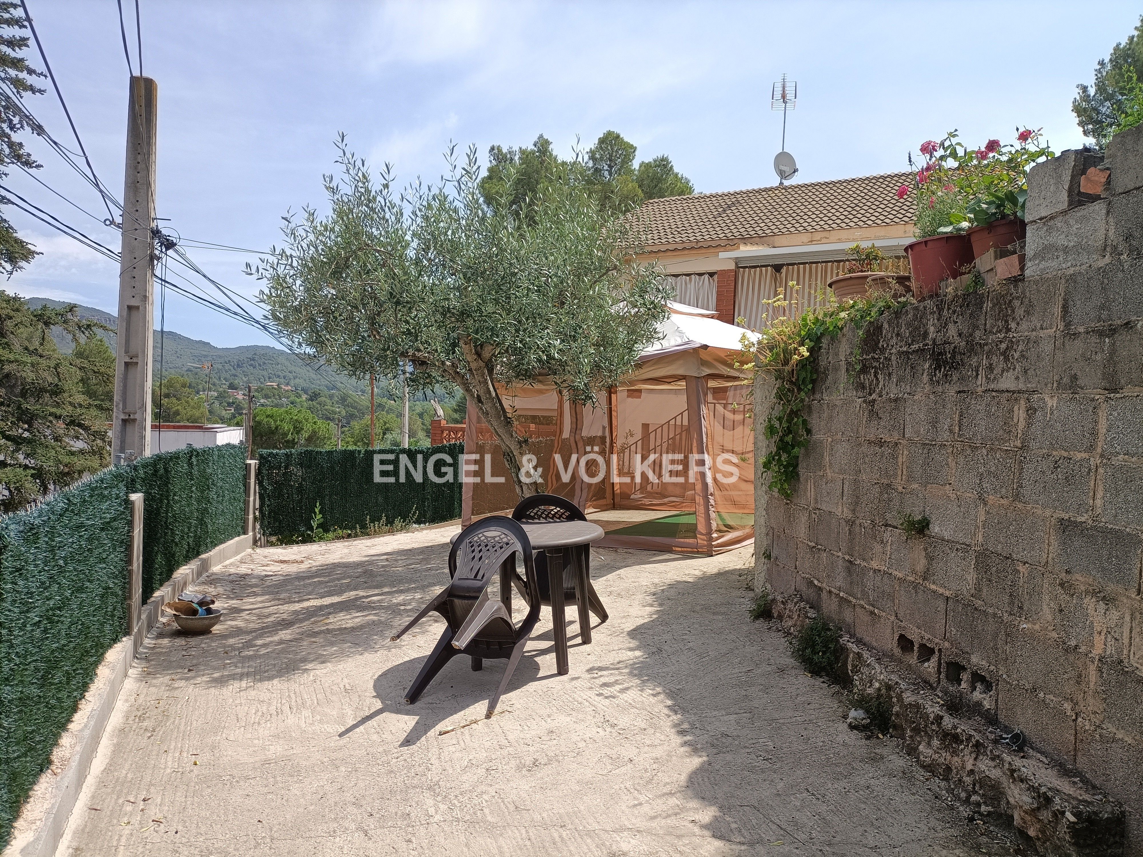 Terrassa de Casa o xalet en venda en Vacarisses amb Aire condicionat, Calefacció i Jardí privat