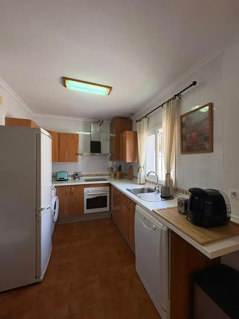Kitchen of Houses for rent in Chiclana de la Frontera  with Air Conditioner, Private garden and Terrace