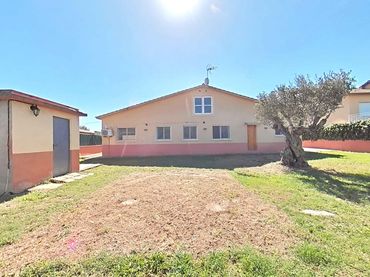 Casa amb jardí en venda a Bigues i Riells del Fai