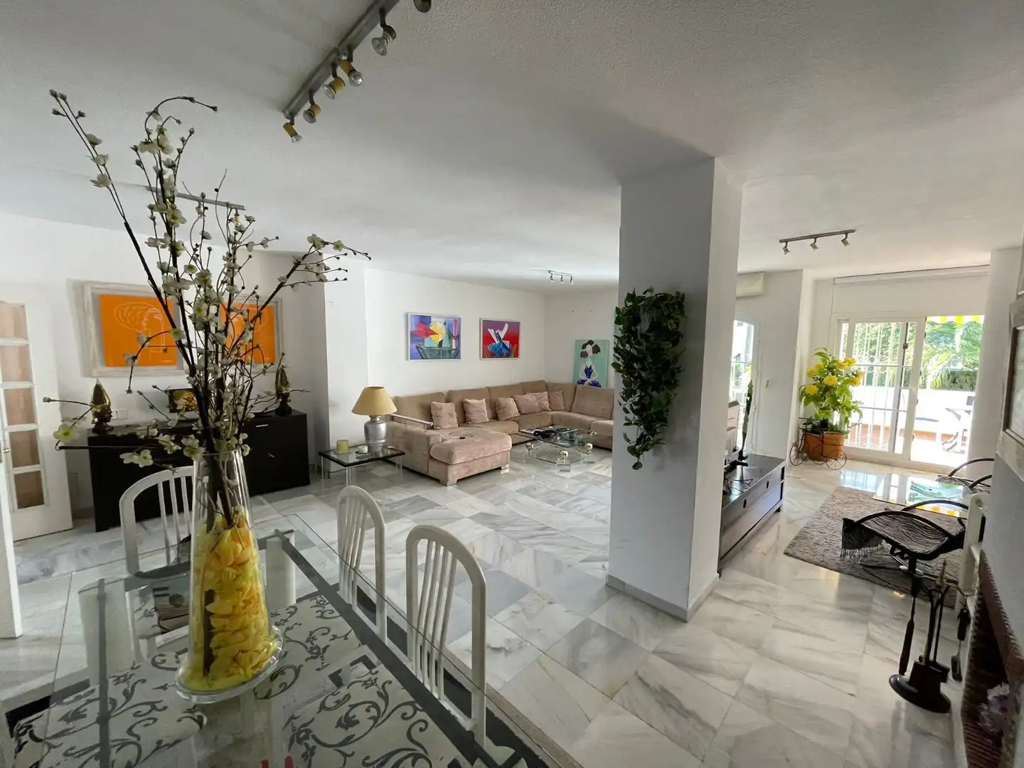 Piso con piscina en venta en Milla de Oro, imagen 4