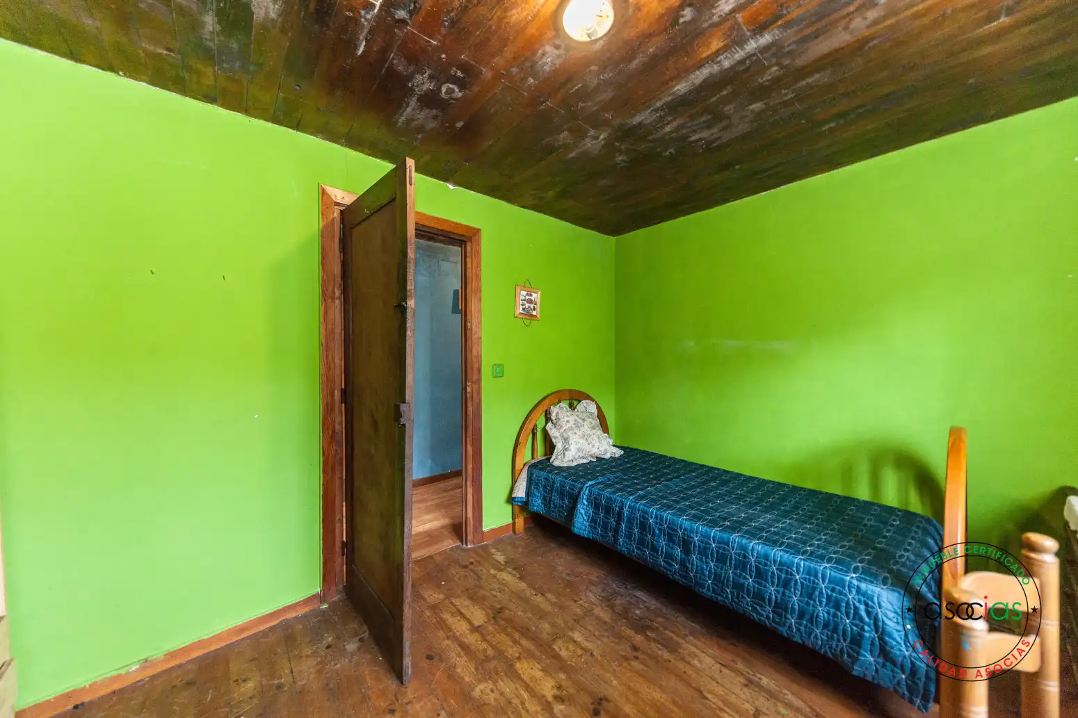 Schlafzimmer von Geschaftsraum zum Verkauf in Llanes
