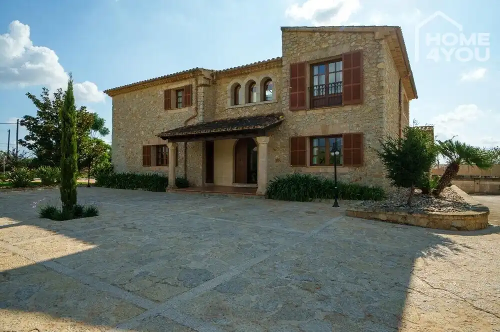 Vista exterior de Casa o chalet en venta en Lloseta con Aire acondicionado, Calefacción y Terraza