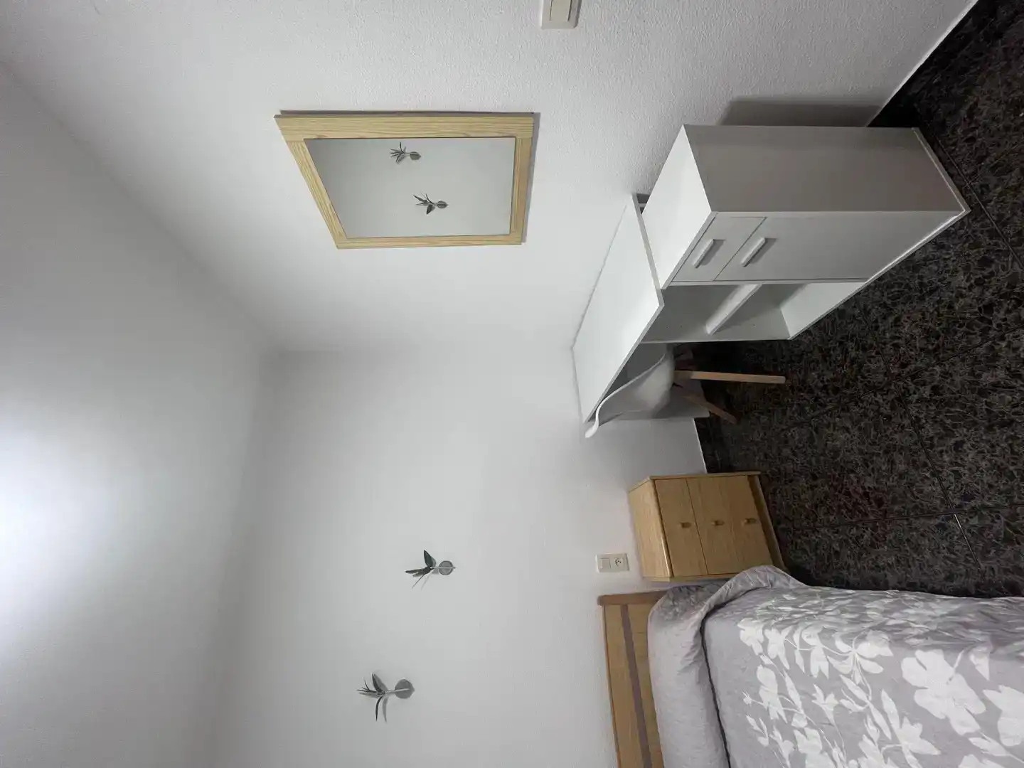 Habitación de Piso de alquiler en Elche / Elx con Amueblado y Balcón