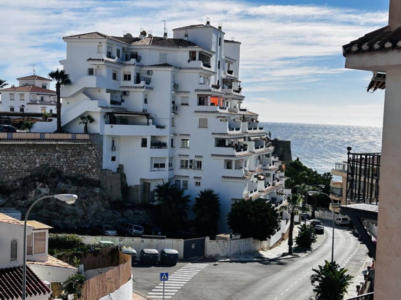 Vista exterior de Apartament en venda en Almuñécar amb Aire condicionat
