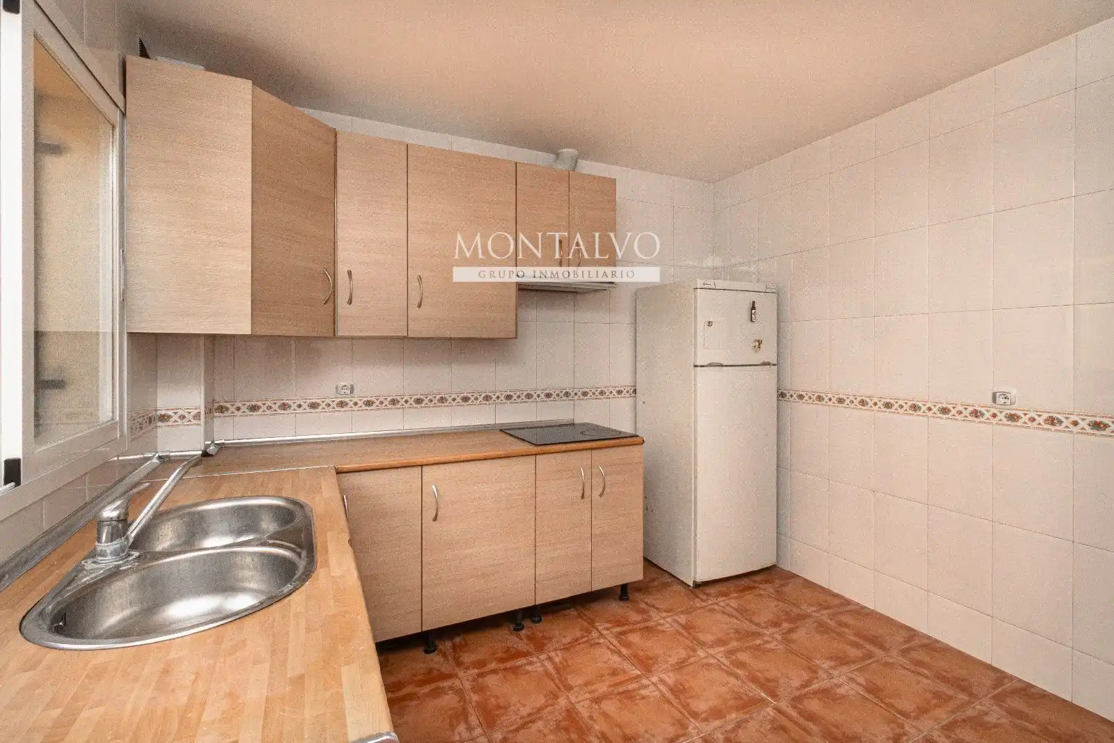 Cocina de Casa adosada de alquiler en Atarfe con Terraza