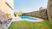 Swimming pool of House or chalet for sale in Boadilla del Monte  with Air Conditioner and Swimming Pool