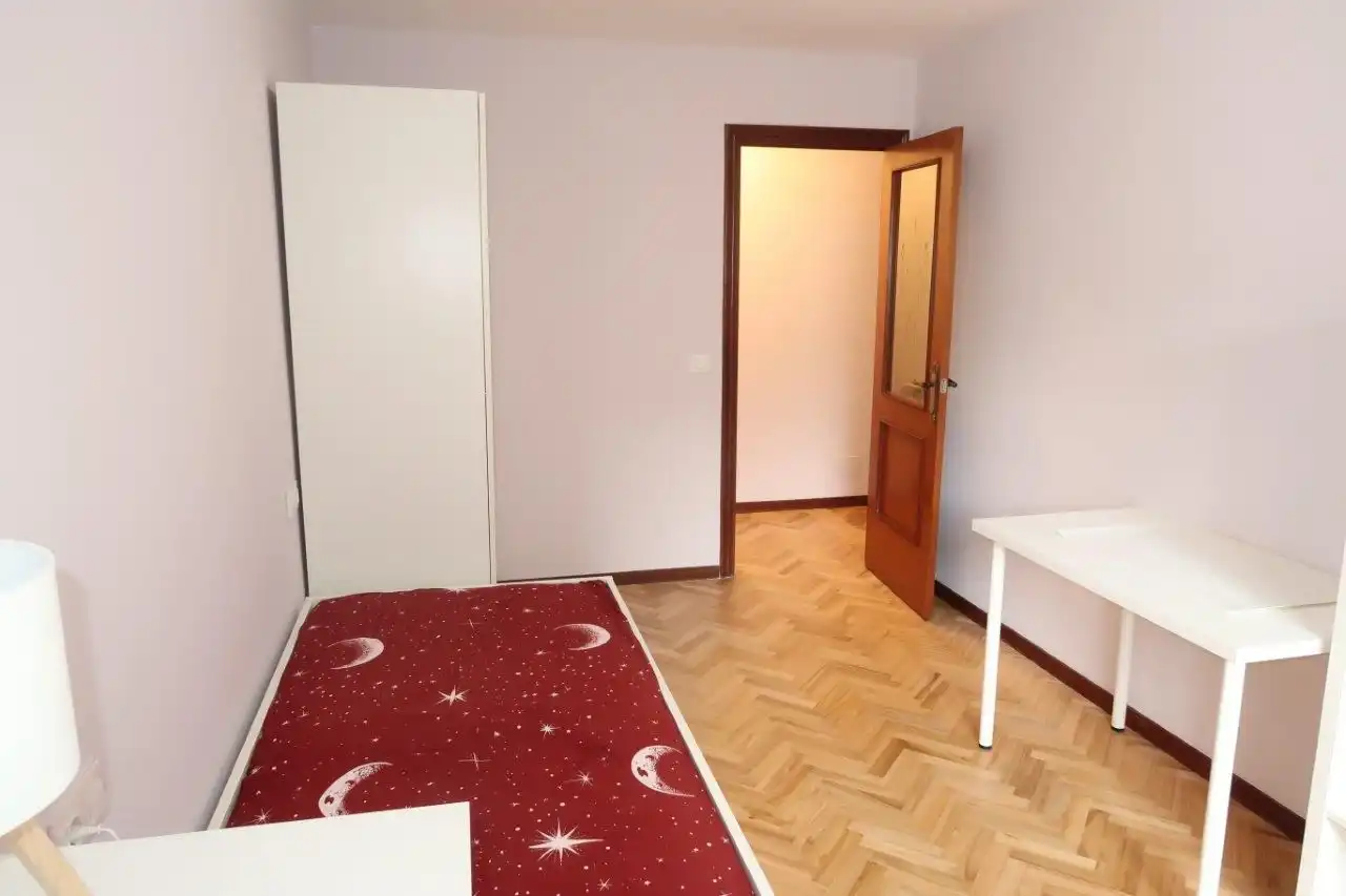 Bedroom of Flat for rent in A Coruña Capital   with Heating and Furnished