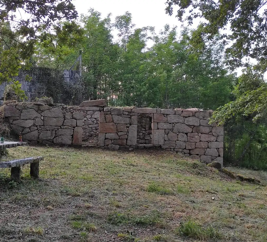 Casa con jardín en venta en Mondariz, imagen 2