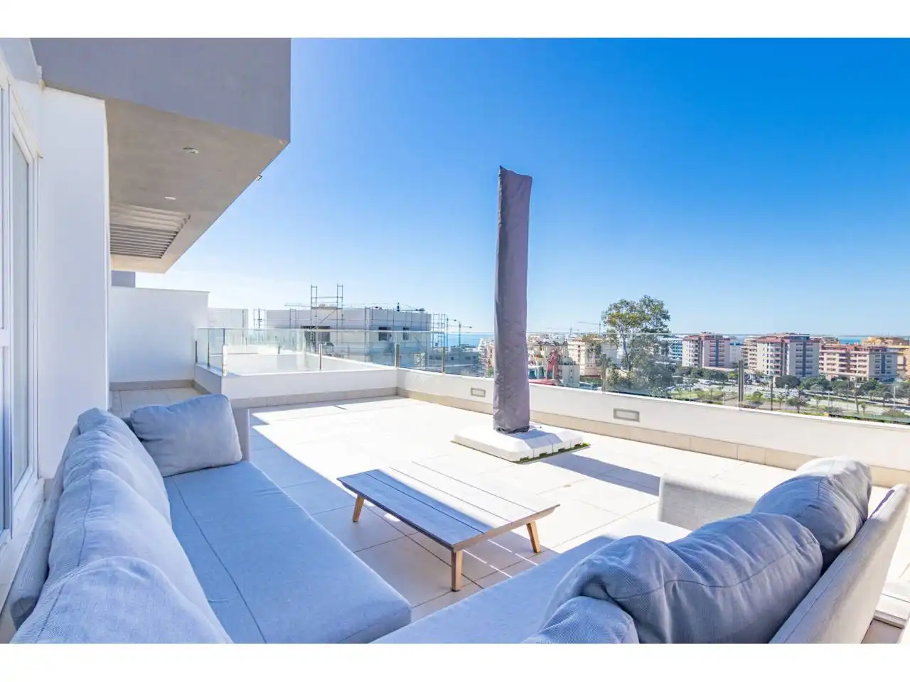 Maison jumelée à vendre à Avenida Condado de Huelva