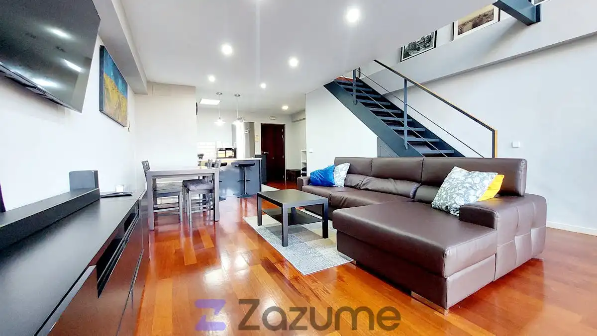 Living room of Lofts for rent in San Sebastián de los Reyes  with Air Conditioner, Heating and Parquet flooring